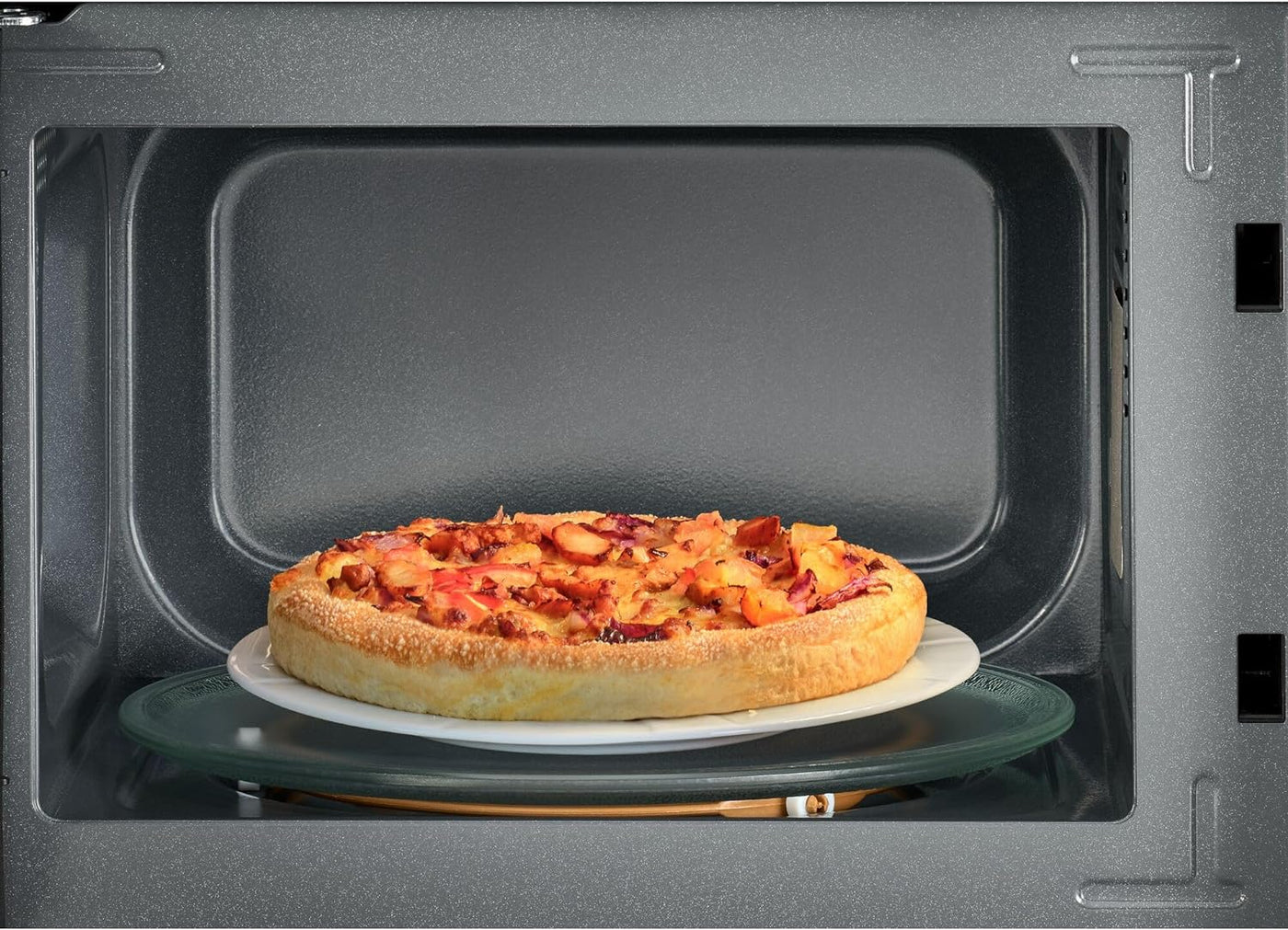 BLACK+DECKER Solo Microwave Oven 20L, BLACK MZ2005P-B5.