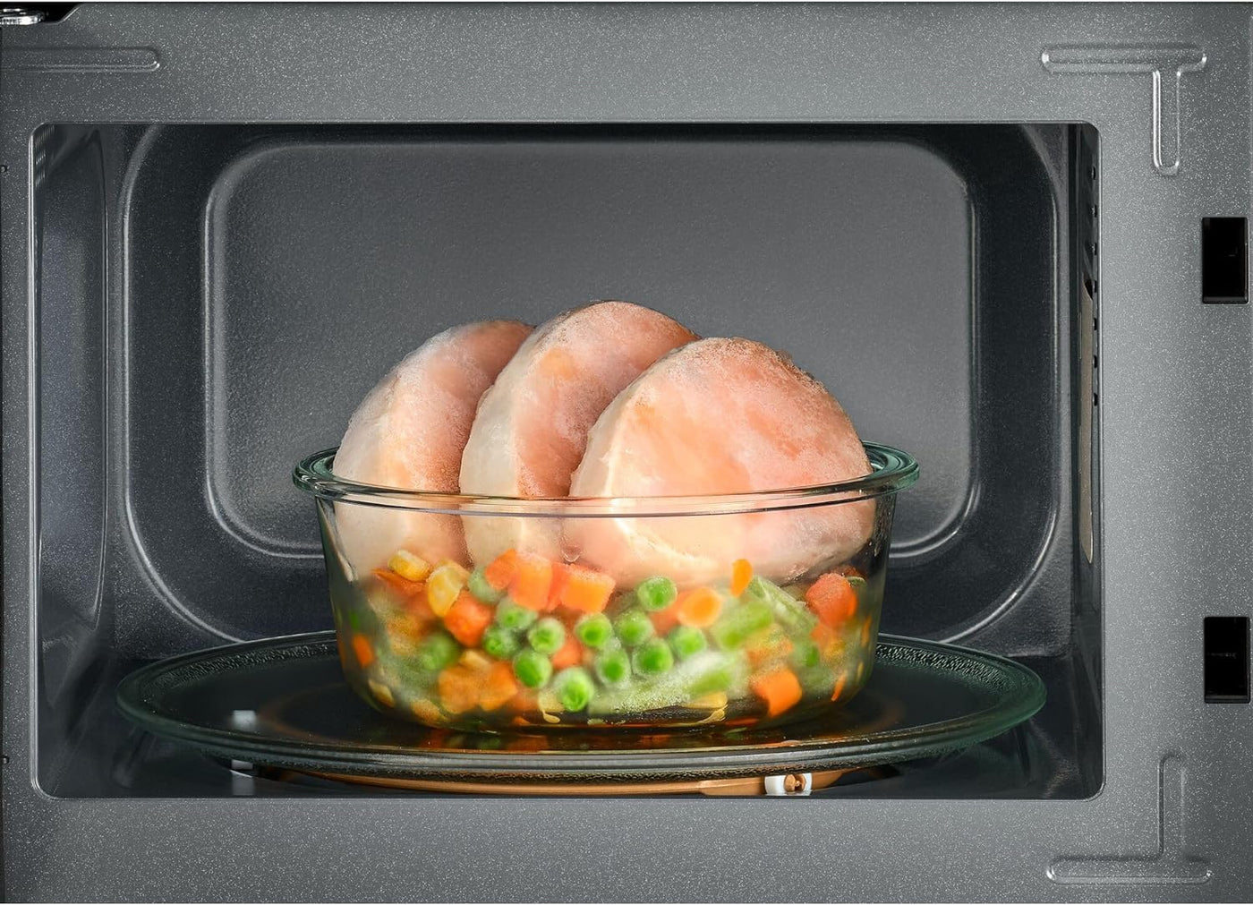 BLACK+DECKER Solo Microwave Oven 20L, BLACK MZ2005P-B5.