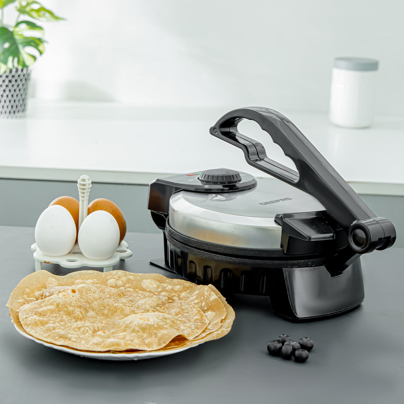 Geepas GCM5429 8" Chapathi Maker - Non-stick Coating with Thermostat Control | Cool Touch Handle with Indicator Lights | Ideal for Making Breads, Chapathi, Roti