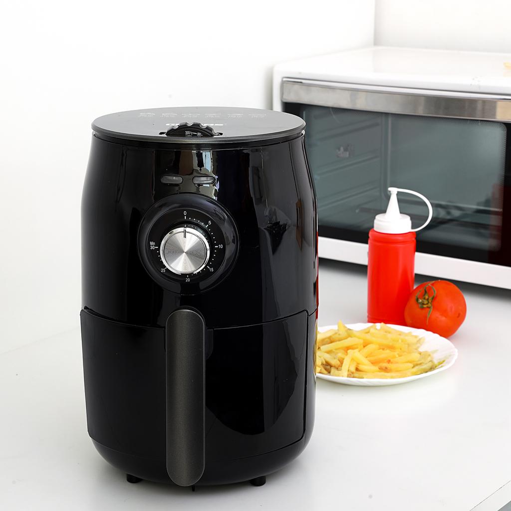 Geepas GAF37516 Air Fryer 1.8L - Cool touch Housing & handle | Overheat Protection, LED ON-OFF Lights, 30 Minutes Timer, Rapid Air Circulation, Non Stick Detachable Basket, Temperature & Timer Control | 2 Years Warranty