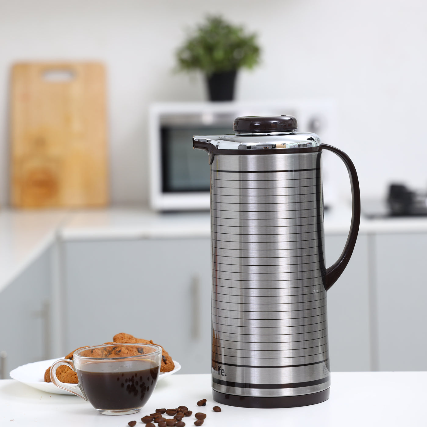 Geepas GVF5259 Vacuum Flask | Coffee Heat Insulated Thermos | 1.3L | for Keeping Hot/Cold Long Hour Heat/Cold Retention, Multi-Walled Vacuum for Coffee, Hot Water, Tea, Beverage | Ideal for Social Occasion, Commercial & Outings