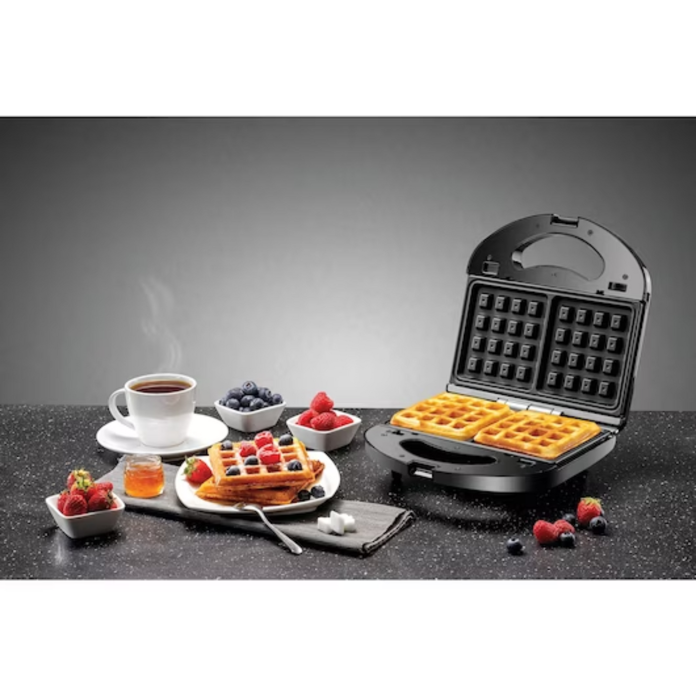Brown Box Black + Decker 3 in 1 Sandwich, Grill & Waffle Maker