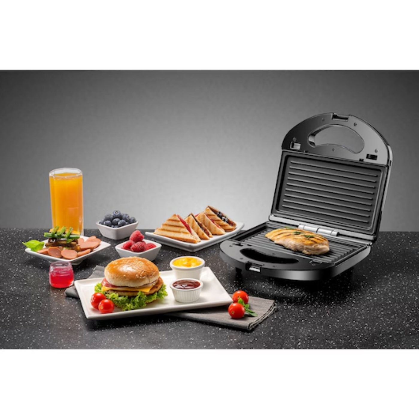 Brown Box Black + Decker 3 in 1 Sandwich, Grill & Waffle Maker